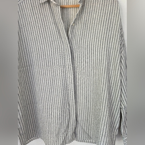 Sessun black and cream colored subtle striped shirt, Size Medium - Picture 2 of 10